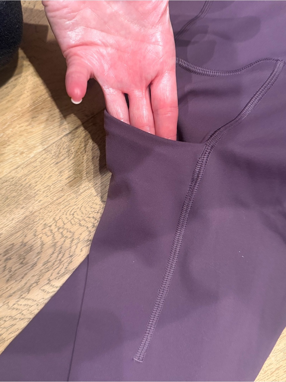 lululemon athletica Pocket Plum High-Rise Leggings - Picture 4 of 6